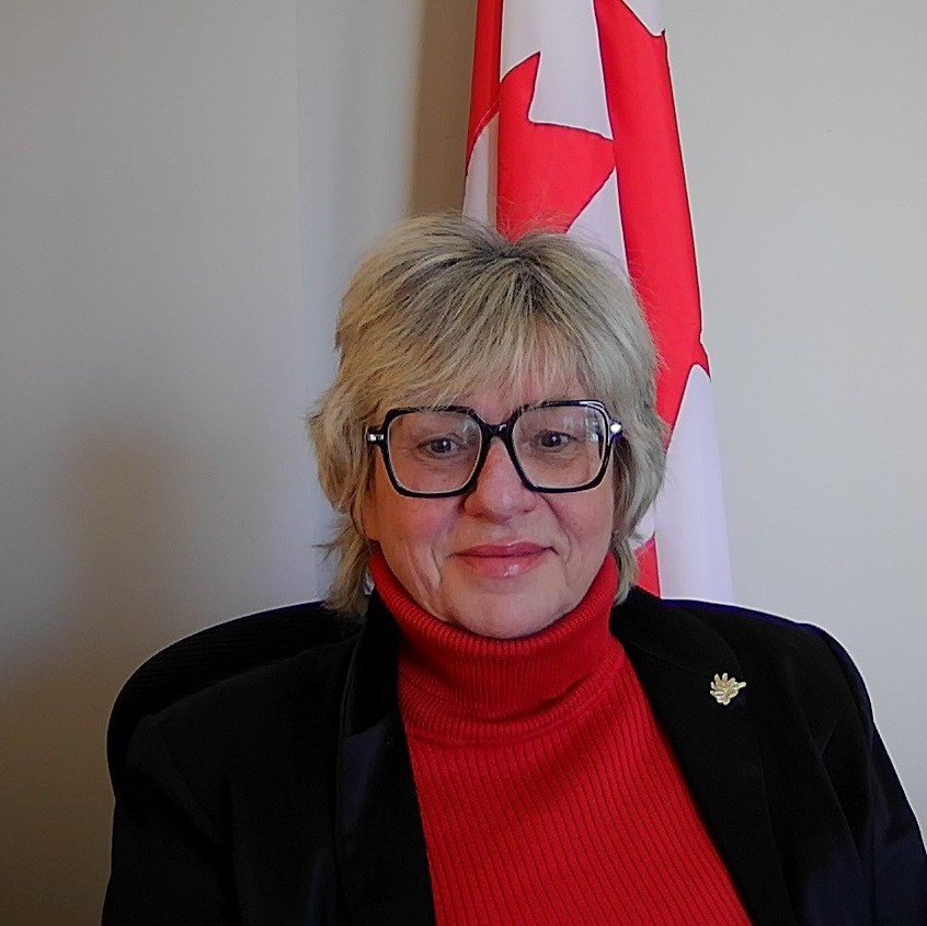 bonnie brayton headshot 